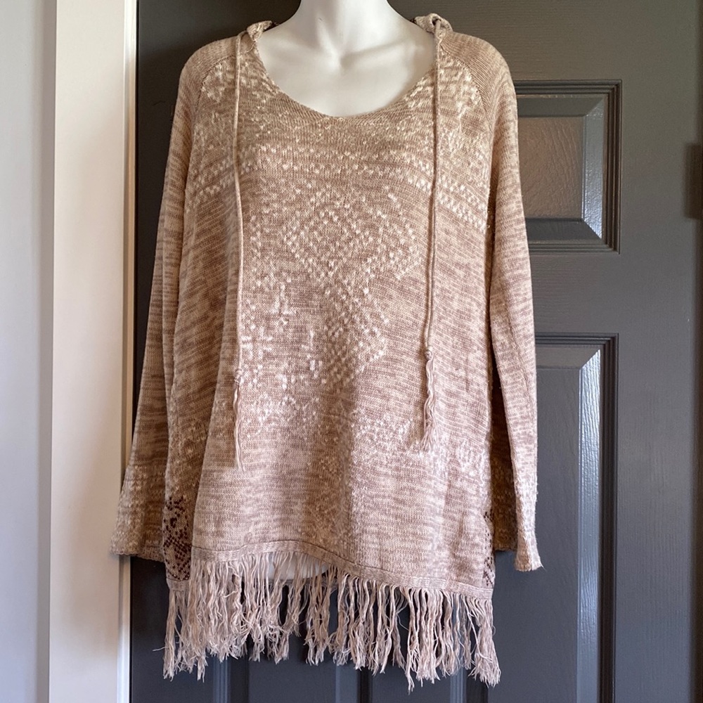 Love Stitch Hooded Fringe Sweater